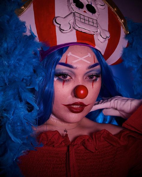 buggy am I right? ♡ Anime: One Piece Character: future pirate king buggy the clown ♡ ♡ #onepiece #cosplay #buggycosplay #crossguildonepiece #crossguildbuggy Buggy The Clown Costume, Buggy The Clown Cosplay, Female Buggy, Anime Cosplay Ideas Female, Buggy Cosplay, Future Pirate, Buggy The Clown, Anime Cosplay Ideas, Pirate King