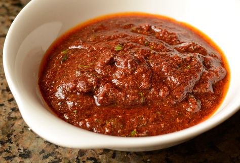 tandoori marinade Tandoori Marinade, Tandoori Paste, Tandoori Recipes, Powdered Food Coloring, Tandoori Masala, Mint Sauce, Marinade Recipes, Chicken Tikka, Red Food