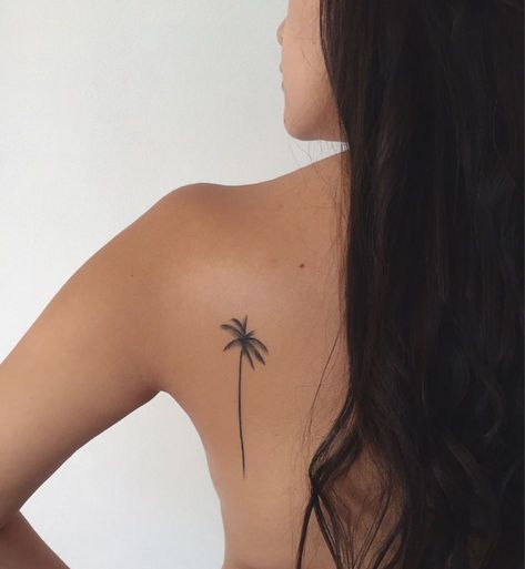 Palm Tattoo, Tree Tattoo Back, Tropical Tattoo, Sunset Tattoos, Palm Tattoos, Summer Tattoo, Tree Tattoo Designs, Palm Tree Tattoo, Inspiration Tattoos