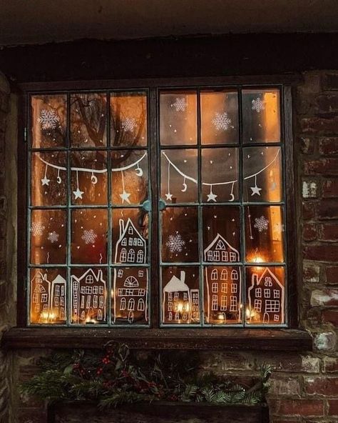 Decorated Windows Ideas, Lights In Window Christmas, Snowflakes In Windows, Christmas Window Decor Ideas Diy, Christmas Window Candles Ideas, Simple Christmas Window Decor, Painted Window Christmas, Window Xmas Decorations, Windows Christmas Painting