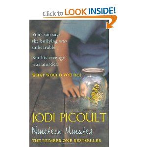 Jodi Picoult Books, Reception Office, Creative Book Covers, Book Hangover, Jodi Picoult, Office Manager, Summer Reading Lists, Student Reading, Best Books To Read