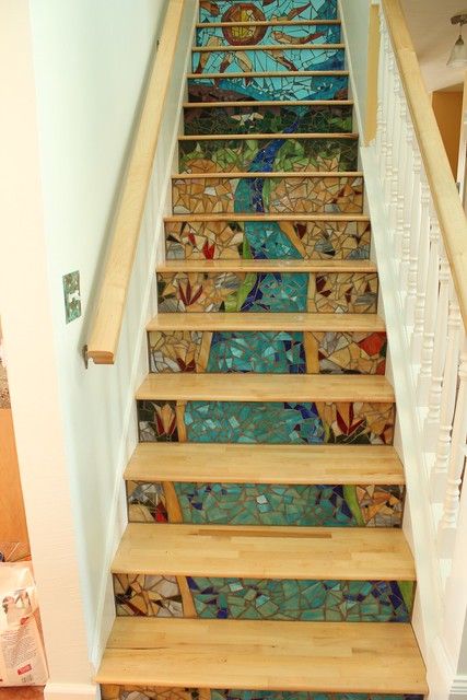 Barn Tiny House, Painted Stair Risers, Mosaic Stairs, Tiled Staircase, Stair Art, Painted Staircases, French Country Garden Decor, Mountain Chalet, Tile Stairs