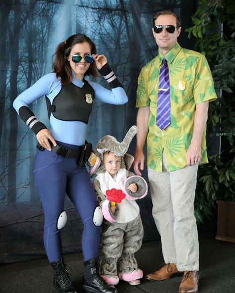 Happy Halloween from Zootopia where "anyone can be anything"! ~Officer Judy Hopps, Finnick aka Toot-Toot & Nick Wilde . . . . #zootopia #halloween #halloweencostume #halloweenfamily #familyhalloween #familycostume #costume #nickwilde #judyhopps #finnick #toottoot #anyonecanbeanything #costume #cosplay #zootopiacostume #zootopiacostumes #zootopiafamily #familycosplay #cosplayfamily Zootopia Costume, Gruffalo Costume, Affordable Halloween Costumes, Most Popular Halloween Costumes, Popular Halloween Costumes, Creepy Costumes, Candy Costumes, Nick Wilde, Diy Halloween Costumes For Kids