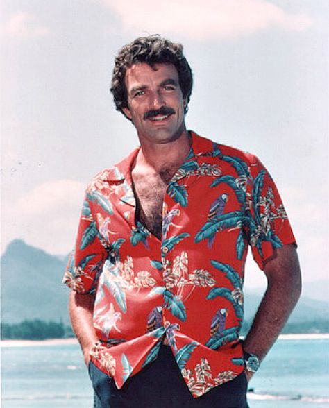 How to Dress Like Magnum PI Look 80s, Magnum Pi, Hallowen Costume, Tom Selleck, Old Tv Shows, Blue Bloods, The Perfect Guy, Aloha Shirt, Classic Tv