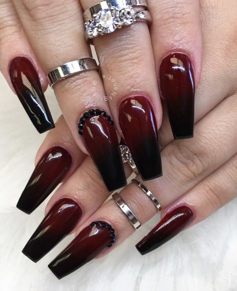 Red and Black Ombre nails for Halloween Black Burgundy Nails, Maroon To Black Ombre Nails, Ombre Red Black Nails, Black To Burgundy Ombre Nails, Maroon Halloween Nails, Red Ombre Coffin Acrylic Nails, Vamp Nails Acrylic, Almond Nails Designs Red And Black, Maroon And Black Nails Acrylic