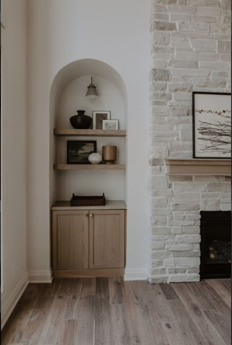 Built Ins Around Stone Fireplace, Oak Built Ins, Fireplace Bookcases, Arch Fireplace, Black Birch Homes, Updated Living Room, Modern Western Home Decor, Fireplace Bookcase, White Built Ins