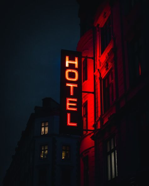 Loser Boyfriend, Red Hotel, Amsterdam Houses, Led Signage, Free High Resolution Photos, Haunted Hotel, Hotel Industry, Cheap Hotels, Architecture Photo