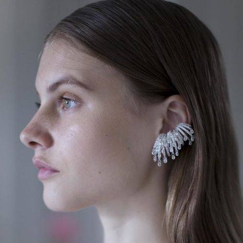 Ear cuffs enter the realms of high jewellery | The Jewellery Editor Briolette Diamond, Aqua Aura Crystal, Diamond Ear Cuff, High Jewellery, Cuff Jewelry, Ear Cuff Earings, Ear Cuffs, Cuff Earrings, High Jewelry