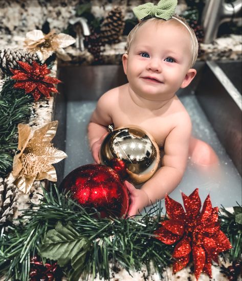 Baby Christmas Sink Pictures, Winter Milk Bath Photography, Christmas Sink Bath Baby, Baby Boy Milk Bath Photoshoot, Christmas 6 Month Photos, Baby Winter Photoshoot Ideas, 6 Month Christmas Pictures Baby, Christmas Milk Bath Baby, Baby Winter Photoshoot