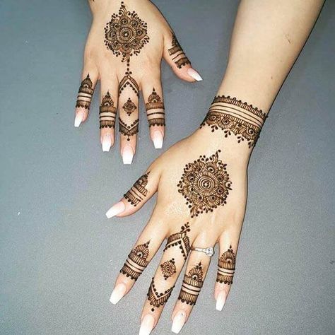 50 South Korea Mehndi Design (Henna Design) - January 2020 Mehendi For Engagement, I Am Present, New Mehndi, Red Henna, Simple Henna Tattoo, Design Henna, Black Henna, White Henna, Pretty Henna Designs