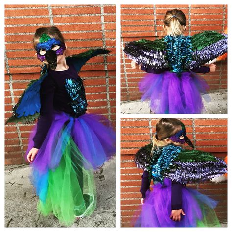 Hummingbird costume #homemadecostume #heyvioletd Hummingbird Halloween Costume, Hummingbird Costume Diy, Diy Dragonfly Wings Costume, Hummingbird Costume, Alebrije Costume, Hummingbird Mask, Bird Girls Seussical Costumes, Kid Costume, Costume Sewing