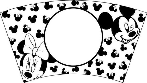 Vinyl Cricut Projects, Craft Room Cricut, Vynil Ideas, Starbucks Cup Art, Sublimacion Ideas, Starbucks Diy, Mickey Mouse Art, Cricut Projects Beginner, Silhouette Stencil