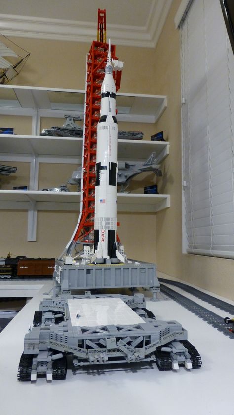 Lego Rocket, Lego Space Shuttle, Pirate Pictures, Model Rocketry, Lego Mindstorms, Lego Ship, Lego Spaceship, Amazing Lego Creations, Lego Craft