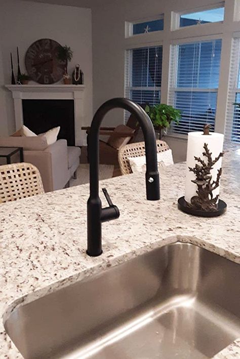 Kitchen Faucet Black Matte, Black Faucet With Stainless Sink, Silver Sink Black Faucet, Black Facets In Kitchen, Black Kitchen Faucet Ideas, Black Faucet Stainless Sink, Kitchen With Black Faucet, Black Kitchen Faucet With Stainless Sink, Stainless Steel Sink With Black Faucet