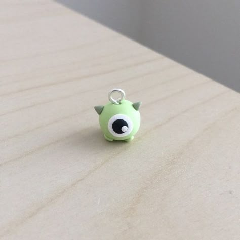 Polymer Clay Kunst, Fimo Kawaii, Crea Fimo, Polymer Clay Kawaii, Clay Keychain, Polymer Clay Figures, Mike Wazowski, Tanah Liat, Polymer Clay Diy