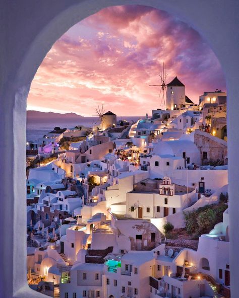 Grecia Santorini, Santorini Grecia, Most Romantic Places, Dream Vacations Destinations, Monteverde, Romantic Places, Destination Voyage, Dream Travel Destinations, Santorini Greece