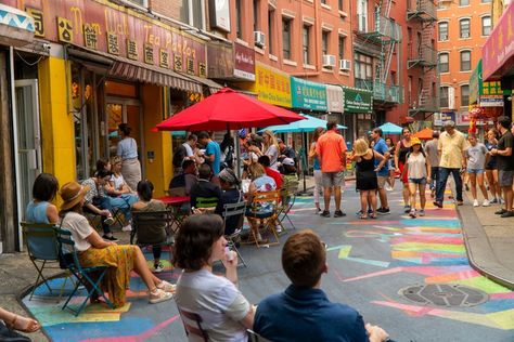 10 amazing hidden streets in NYC to visit right now Stone Street Nyc, Language Classes, Nyc History, New York City Vacation, Nyc With Kids, New York Vacation, Stone Street, Washington Square Park, Brooklyn Heights