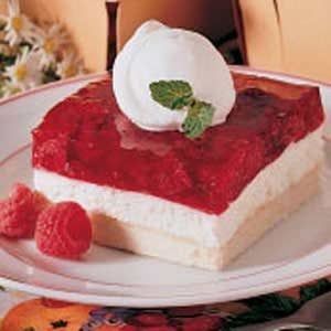 Clear Dishes, Raspberry Delight, Berry Tiramisu, Danish Dessert, Blueberry Desserts Recipes, Blueberry Desserts, Creamy Desserts, Italian Desserts, Great Desserts