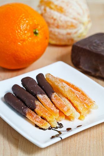 Candied Orange Peel Candied Orange Peel Recipe, Orange Peel Recipe, Candied Orange Peels, Candied Orange Slices, Homemade Holiday Gifts, Candied Orange, Orange Peels, Candied Orange Peel, Chocolate Orange