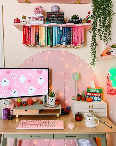 Bedroom Inspiration With Desk, Beautiful Work Spaces, Stand Up Desk Decor, Organized Work Space, Monitor Stand Aesthetic, Small Work Room Ideas, Cozy Desk Setup For Small Spaces, Colorful Office Decor Ideas, Study Desk Organization Aesthetic