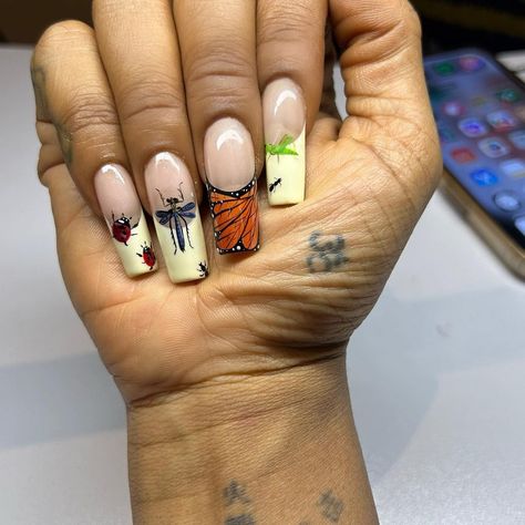 🪲🐞🐝🦂📿🙏🏾got new bugs 🥹 | Instagram Bug Nail Art, Bug Nails, Nails Now, Makeup Nails, Nail Inspo, Nail Colors, Bugs, Nail Art, Instagram Photos