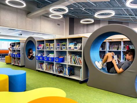 A Hub for Learning and Community - DLA Architects Hub Interior Design, Removing Walls, Student Presentation, Team Teaching, Elementary School Library, Community Hub, Community Library, Problem Based Learning, Social Emotional Development