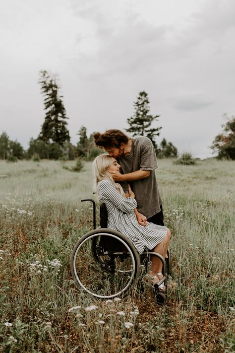 Wheelchair couples photography by Maddie Jeppson Wheelchair Wedding, Wheelchair Photography, Wheelchair Women, Love Magazine, Fun Wedding Photography, Photo Couple, Couple Photography Poses, Wedding Photography Poses, Couples Photography