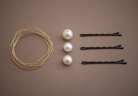 Bobby Pins Diy, Hair Pins Diy, Diy Wedding Hair, Fabulous Diy, Pearls Diy, Chanel Pearls, Black Bridal, Diy Bridal, Pearl Pin