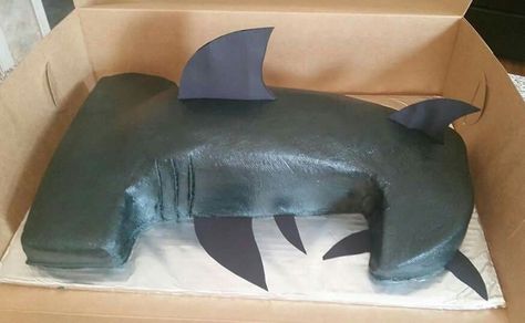 Hammerhead shark cake Hammerhead Shark Cake, Shark Cakes, Shark Birthday Cake, Shark Baby Shower, Shark Birthday Cakes, Decorated Cupcakes, Ocean Birthday Party, Shark Themed Birthday Party, Shark Cake