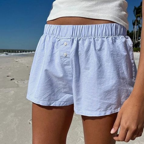 The perfect loungewear all year round🩵🩵🩵 #millycate #loungewear #boxers #sleepingboxers #cozy #comfystyle #comfystyles #loungingaround #stripedboxershorts #fitcheck #shorts #sleepwear #boxershorts Short Pants Outfit, Brandy Melville Shorts, Y2k Clothes, Basic Shorts, Holiday Style, Womens Workout Outfits, Casual Stripes, Lounge Shorts, Pajama Bottoms