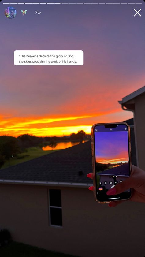 #instagramstory #sunset #christian #christianverses #aesthetic Summer Aesthetic Christian, Christian Insta Posts, Christian Sunset Captions, Worship Instagram Story, Christian Sunset Quotes, Christian Nature Aesthetic, Christian Instagram Aesthetic, Christian Vsco Aesthetic, Christian Ig Story