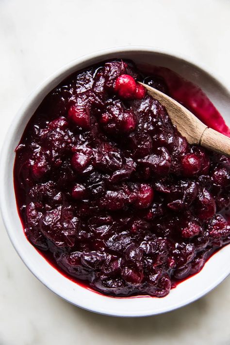 Gimmesomeoven Recipes, Maple Cranberry Sauce, Best Cranberry Sauce, Easy Cranberry Sauce, Cranberry Relish, Fruit Sauce, Cranberry Chutney, Cranberry Sauce Recipe, Gimme Some Oven