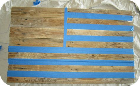 W Pictures, Pallet Flag, Crafty Morning, Pallet Creations, Pallet Crafts, Wood Pallet Projects, Pallet Art, Pallet Ideas, Diy Pallet Projects