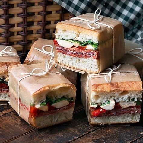 Chefsplateform on Instagram: “. Best pics and videos 2020 🥂🏅🔥 Rank 5: •Focaccia sandwich filled with salami & delicious mozzarella • By caprinus__ Follow 📍 @caprinus__…” Pressed Sandwiches, Sandwich Catering, Italian Picnic, Pressed Sandwich, Picnic Sandwiches, Sandwich Box, Italian Sandwich, Gourmet Sandwiches, Party Sandwiches