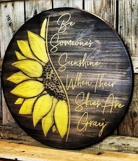 Sunflower Crafts, Door Signs Diy, Canvas For Beginners, Wooden Door Signs, Sunflower Gifts, Wood Burning Crafts, Diy Wood Signs, Color Text, Pallet Art