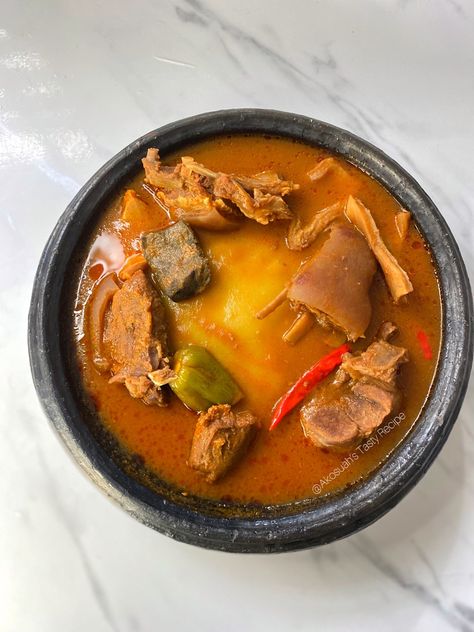 Ghana Light Soup Recipe, Fufu And Light Soup, Light Soup, Food Content Creator, Ghana Food, African Recipes Nigerian Food, Ghanaian Food, Salt Seasoning, African Dishes