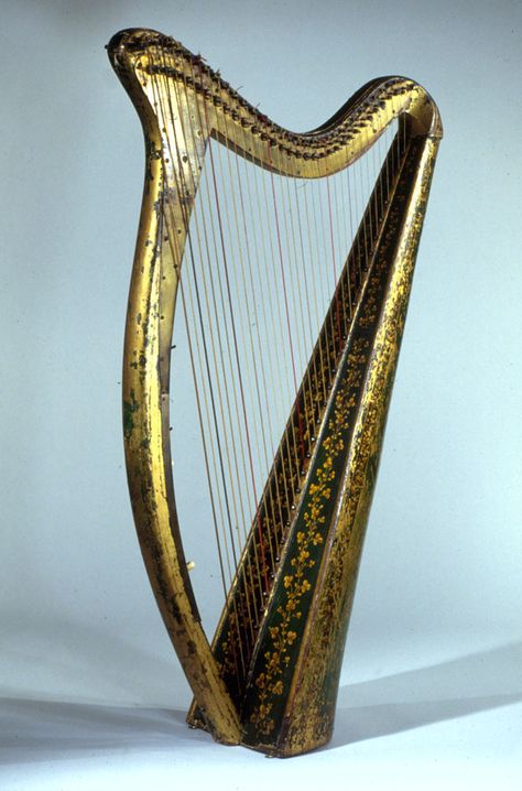 John Egan. Portable Harp, 1819. Wood, various materials. The Metropolitan Museum of Art, New York, The Crosby Brown Collection of Musical Instruments, 1889 (89.4.1083) Hammer Dulcimer, South Kensington London, Hammered Dulcimer, Celtic Harp, Irish Harp, Ireland Flag, Irish Culture, Irish Funny, Irish Music