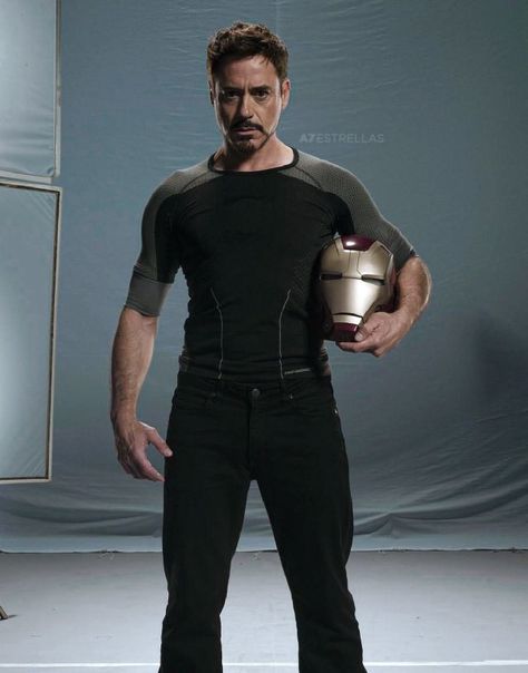 Rober Downey, Thing Marvel, Iron Man Drawing, Avengers Games, Robert Jr, Toni Stark, Robert Downey Jr., Robert Downey Jr Iron Man, Paul Walker Pictures