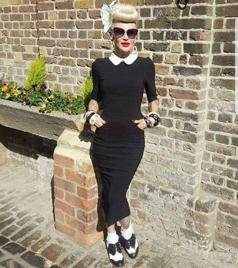 Rockabilly Fashion Outfits, Psychobilly Fashion, Mode Rockabilly, Rockabilly Looks, Rockabilly Girl, Rockabilly Outfits, Rockabilly Style, Rockabilly Fashion, 1940s Fashion