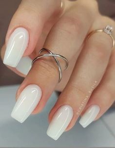 Simple But Cute Nails Acrylic White, Clean White Nail Designs, Simple Gel Nails Coffin, White Acrilyc Nails Short, White Gel Extension Nails, Foggy White Acrylic Nails, Nail Extensions Ideas Aesthetic, Plain Mail Ideas, Plain Prom Nails