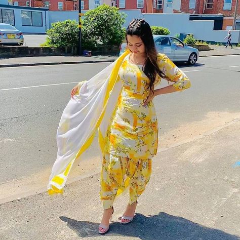 8,862 Likes, 35 Comments - punjabi suits ꪜ‍            ▫️ (@only.suit) on Instagram: “Follow my page @only.suit ✔️ @suit_patiala_shahi Follow admin @suit_patiala_shahi ....🌟🌟🌟🌟🌟…”