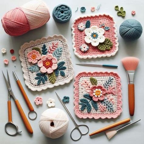 These 30 free crochet potholder patterns will give you various great options for your kitchen and home. Modern Haken, Crochet Pot Holders Free Pattern, Crochet Blanket Tutorial, Crochet Potholder, Crochet Potholder Patterns, Diy Crochet Bag, Crochet Blanket Pattern Easy, Potholder Patterns, Crochet And Knitting