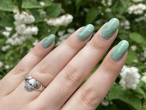 Chang E And Houyi, Jade Nail Art, Jade Color Nails, Jade Green Nails, Jade Nails, Minimal Nails Art, Colors Nails, Cirque Colors, Nails Trend