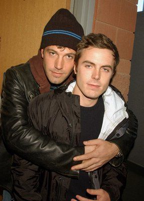 Ben and Casey Affleck Young Ben Affleck, Ben And Casey Affleck, Ben Casey, Ben And Jennifer, Famous Brothers, Best Actor Oscar, Celebrity Siblings, Casey Affleck, Shia Labeouf