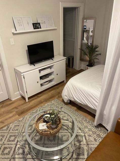 300-Square-Foot Denver Studio Apartment | Apartment Therapy 300 Sq Ft Studio, Small Studio Apartment, Desk Areas, Studio Apartment Decorating, Small Studio, Co Design, Types Of Houses, Studio Apartment, Apartment Therapy