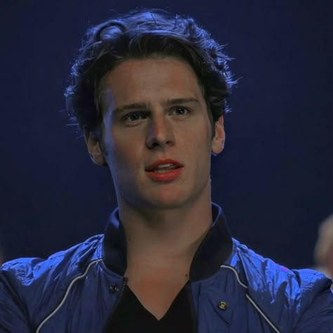 Jesse St James Icon, Jesse St James Aesthetic, Glee Jesse St James, Jessie St James Glee, Jessie St James, Jesse Glee, Jonathan Groff Glee, Glee Jesse, King George Iii Hamilton