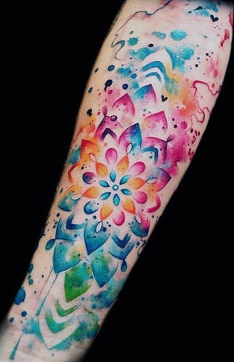 Mandala Arm Tattoo, Tato Mandala, Font Tato, Flower Spine Tattoos, Tattoo Diy, Watercolor Mandala, Tattoo Shading, Kunst Tattoos, Hamsa Tattoo