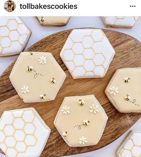 Bee Theme Cookies Decorated, Happy Bee Day Cookies, Sweet As Can Bee Cookies, Bee Birthday Cookies, Bee Cookies Royal Icing, Bride To Bee Cookies, She Found Her Honey Bridal Shower Ideas, First Bee Day Cookies, Bee Theme Cookies