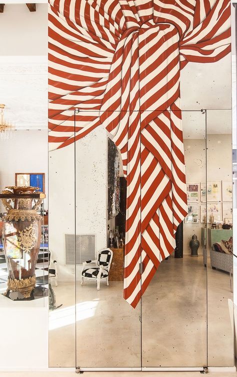 Painted Mirror, Stacey Bendet, New York Homes, Red And White Stripes, Decoration Design, Interior Architecture Design, Alice Olivia, Design Inspo, Interior Details