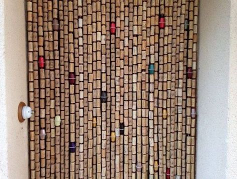 15 Easy DIY Wine Cork Projects Cork Letters, Upcycled Wine Corks, Wine Cork Diy Crafts, Recycled Wine Corks, Wine Cork Projects, Cork Crafts Diy, Wine Cork Diy, Cork Projects, Cute Curtains